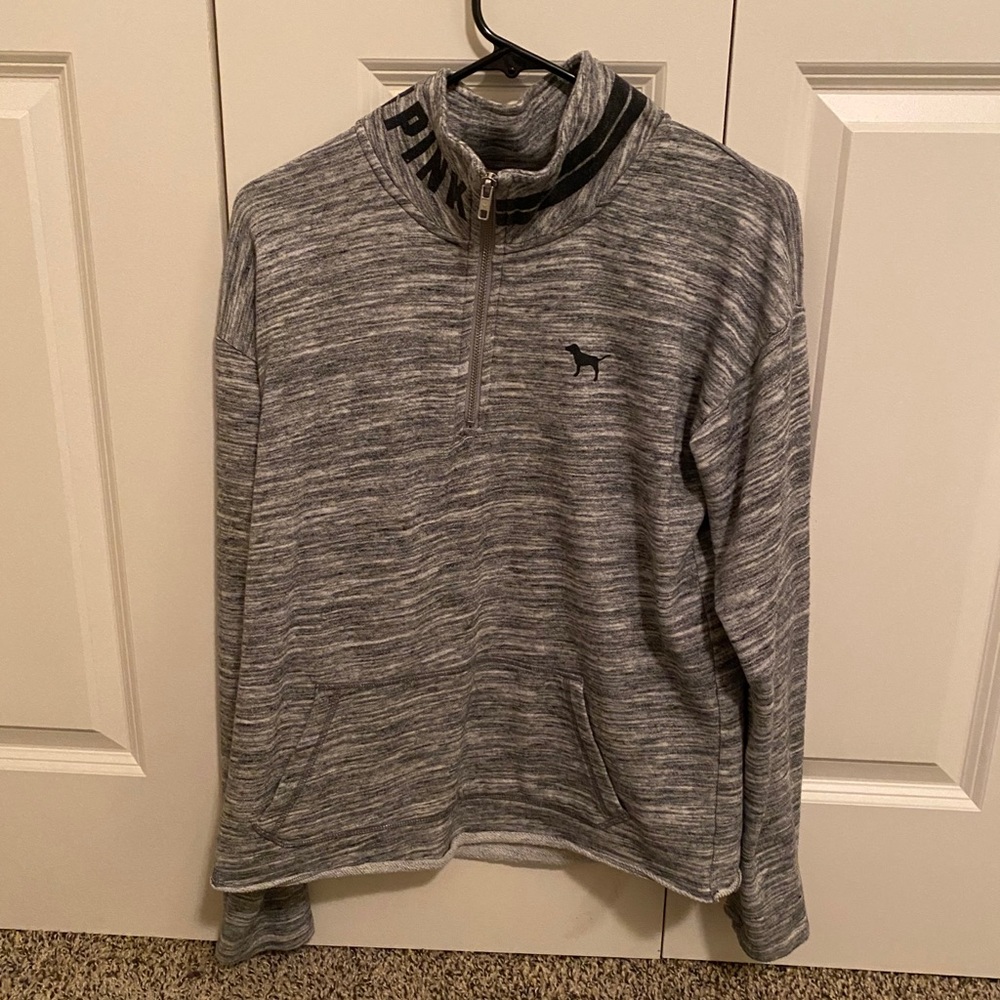 PINK Sweatshirt